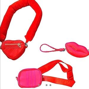 🐝 IVY PARK/ ADIDAS “IVY HEART” BELT 🐝